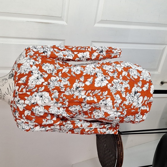 fun2fun floral blouse size small - Picture 7 of 7